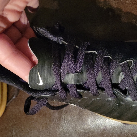 Nike Sneakers - Picture 6 of 7